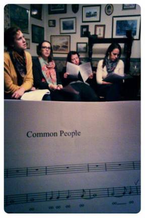 Alto 2's channeling their Britpop side. Bit mardy.